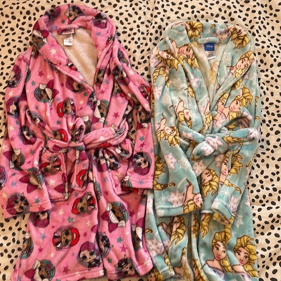 Girls Bath Robes Set of Two - Picture 4 of 4